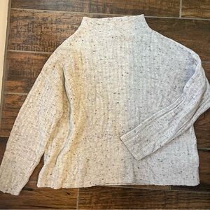 Old Navy gray ribbed mock neck sweater medium